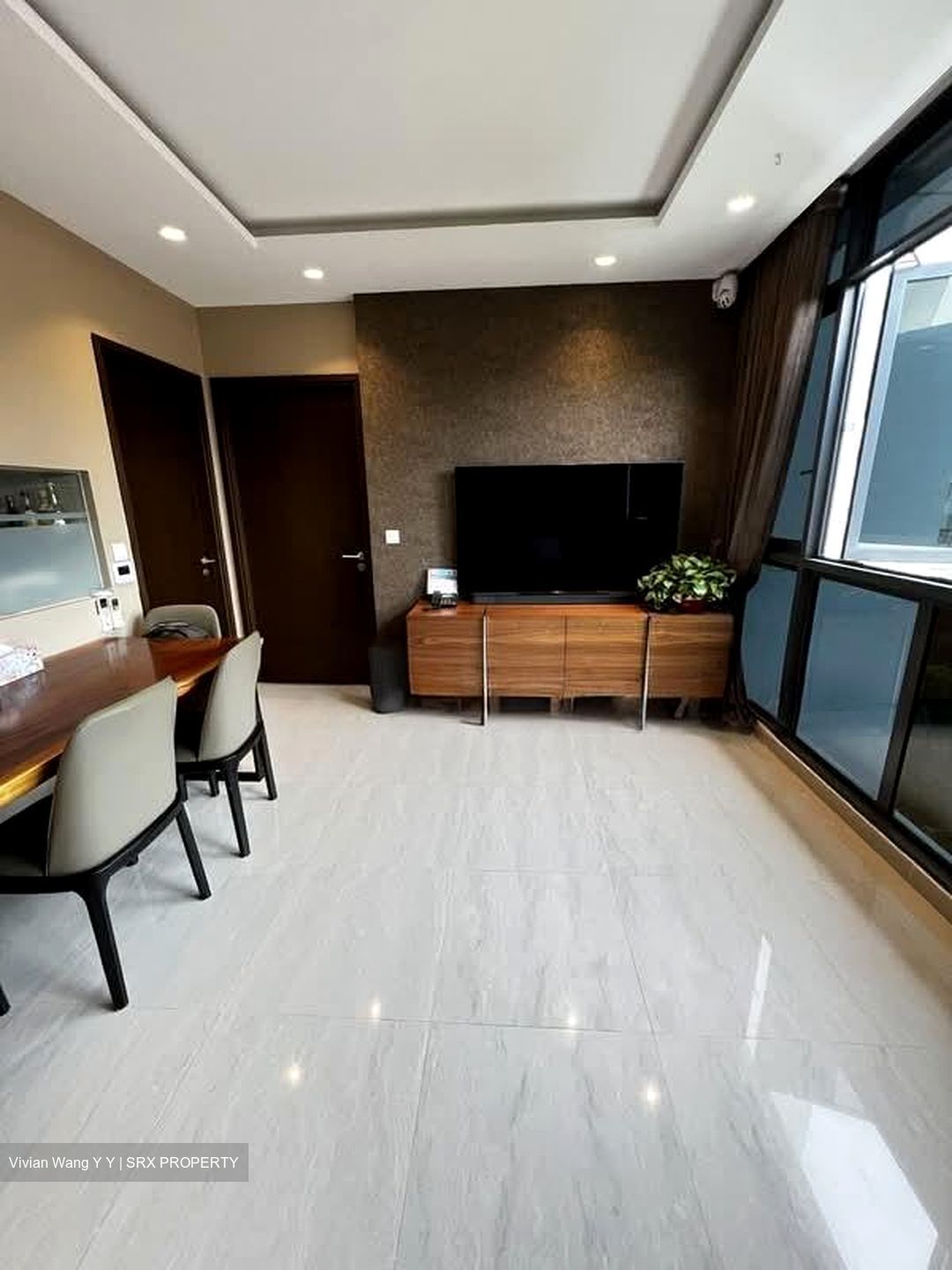 Symphony Suites (D27), Condominium #556405691
